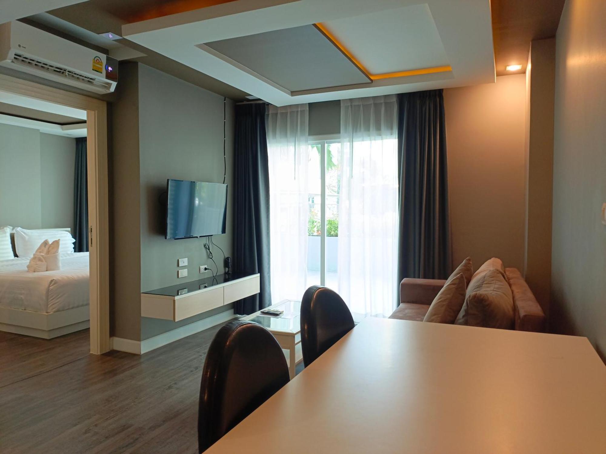 Wisdom Hotel & Residence Rayong Exterior foto
