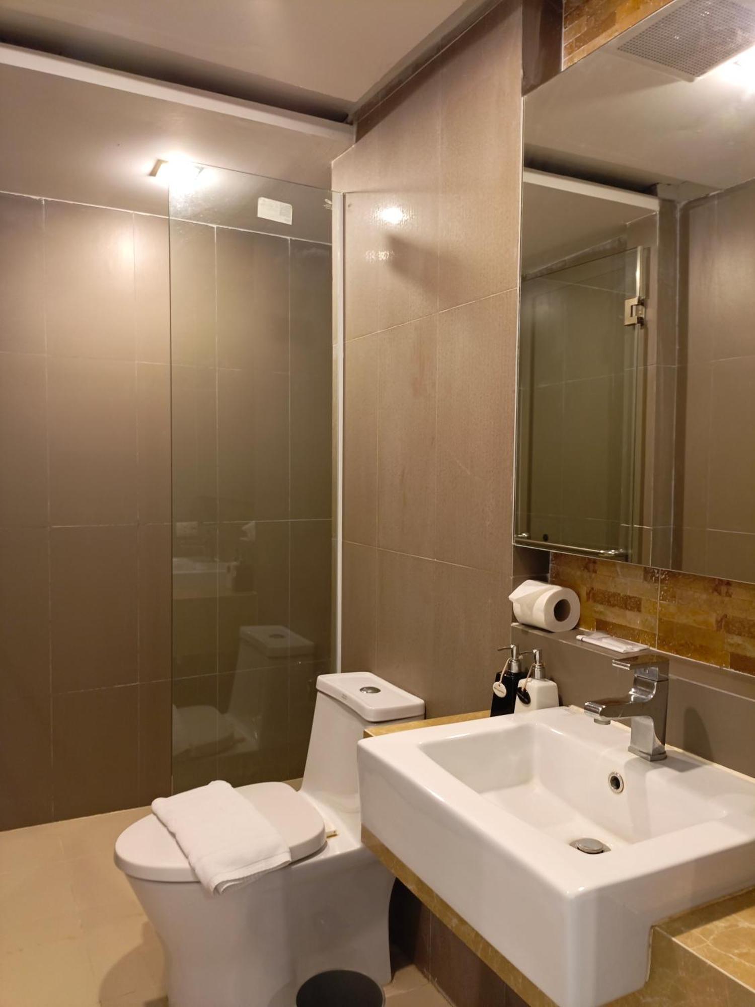 Wisdom Hotel & Residence Rayong Exterior foto